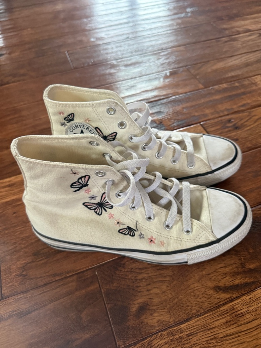 Converse Kids' High Top Canvas Sneakers with Butterfly Embroidery - Cream 4